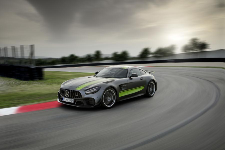  Mercedes-AMG GT R PRO (C190) 2019 года  (WW) (фото 5 из 50)